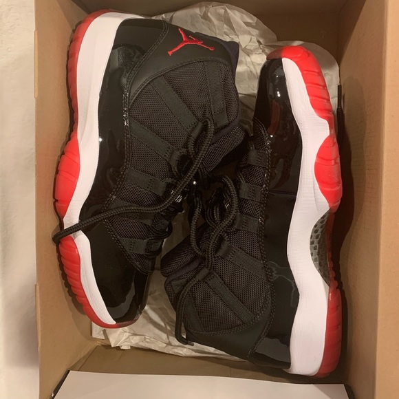 Jordan Retro 11 NEVER WORN!!!! - Picture 6 of 8